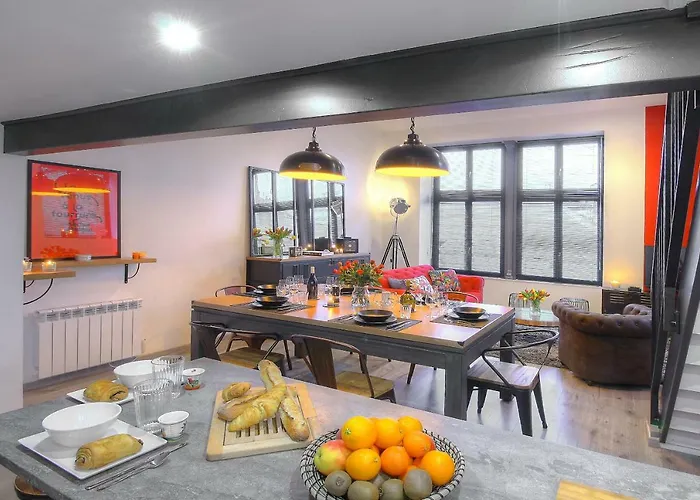 Apartment Academy's Loft *